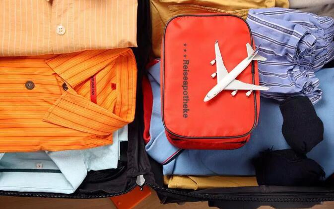 韦柏国际行李托运门到门服务 成为外籍教师首选